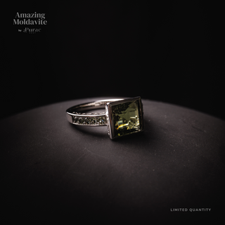 Moldavite Ring 02